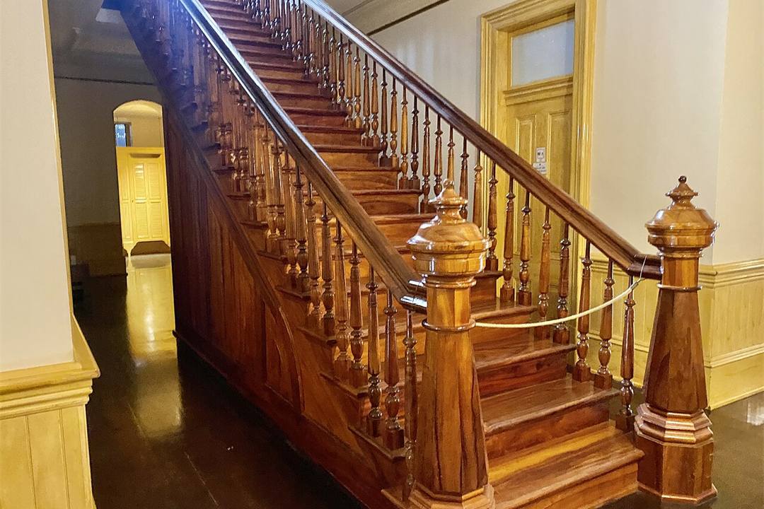 Hall d'entrée — Immeuble de rapport 12 chambres — Etterbeek